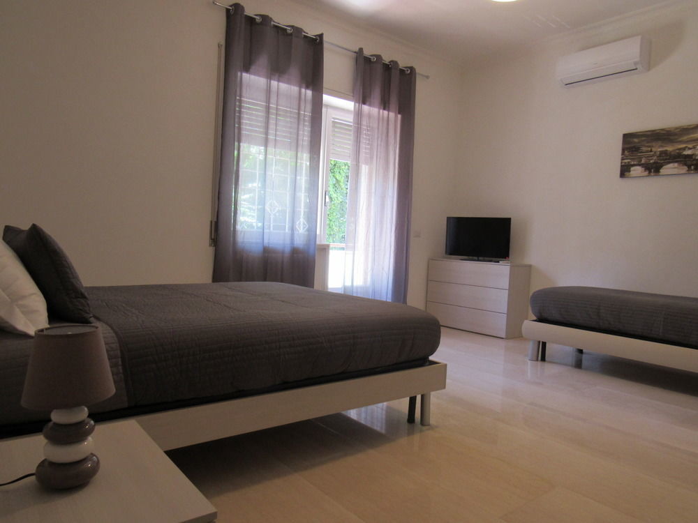 Roema Guest House Rzym Zewnętrze zdjęcie