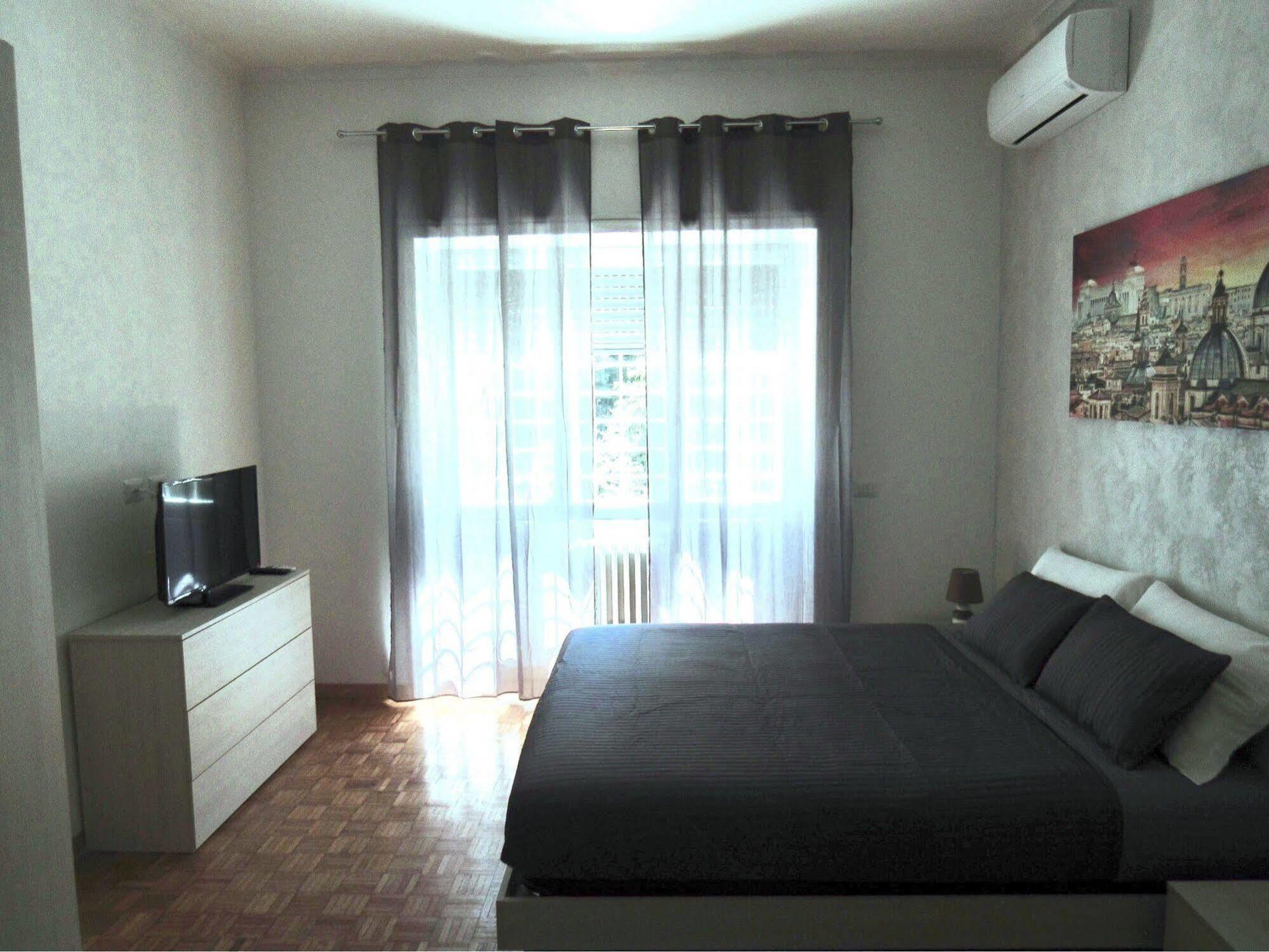 Roema Guest House Rzym Zewnętrze zdjęcie